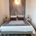 Mas De Reilhanette * מונברון-לה-בה