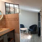לינה וארוחת בוקר Mas De Reilhanette