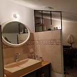 לינה וארוחת בוקר Mas De Reilhanette