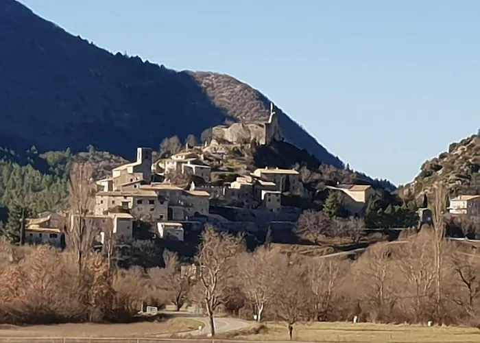 Mas De Reilhanette Bed & Breakfast *