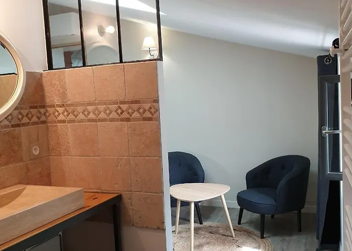 Bed & Breakfast Mas De Reilhanette