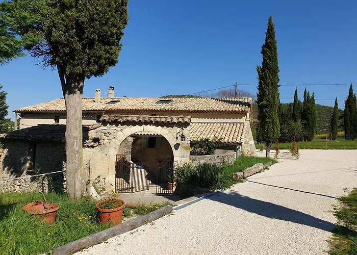 Mas De Reilhanette Bed & Breakfast Montbrun-les-Bains