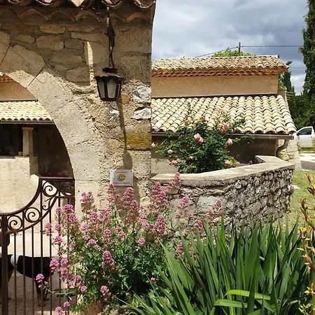 Mas De Reilhanette Montbrun-les-Bains