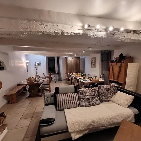 Bed and breakfast Mas De Reilhanette